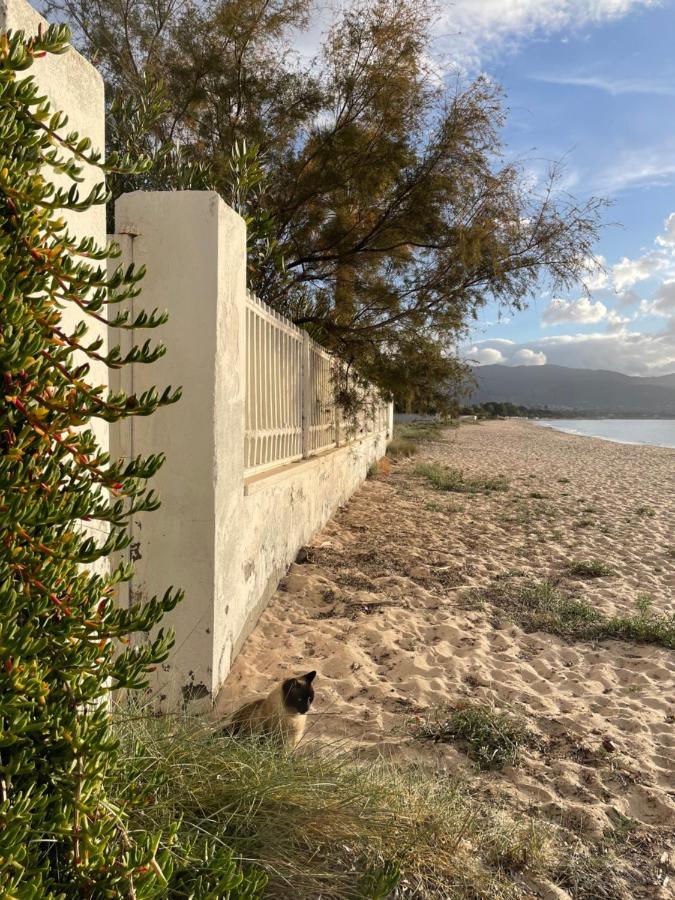 Villa By The Beach Sant'Andrea  Bagian luar foto