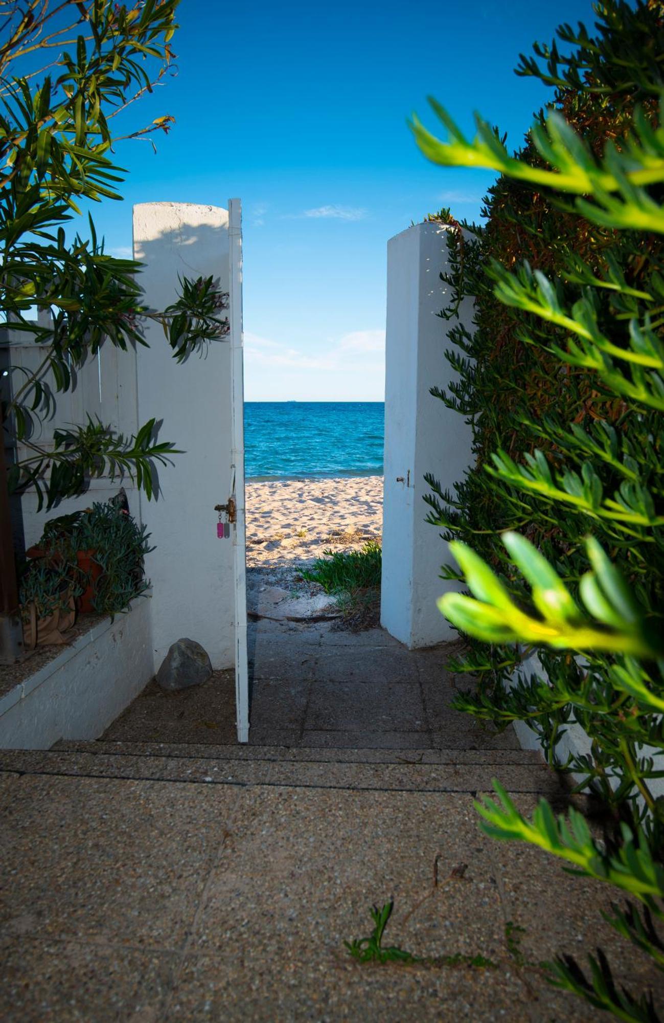 Villa By The Beach Sant'Andrea  Bagian luar foto